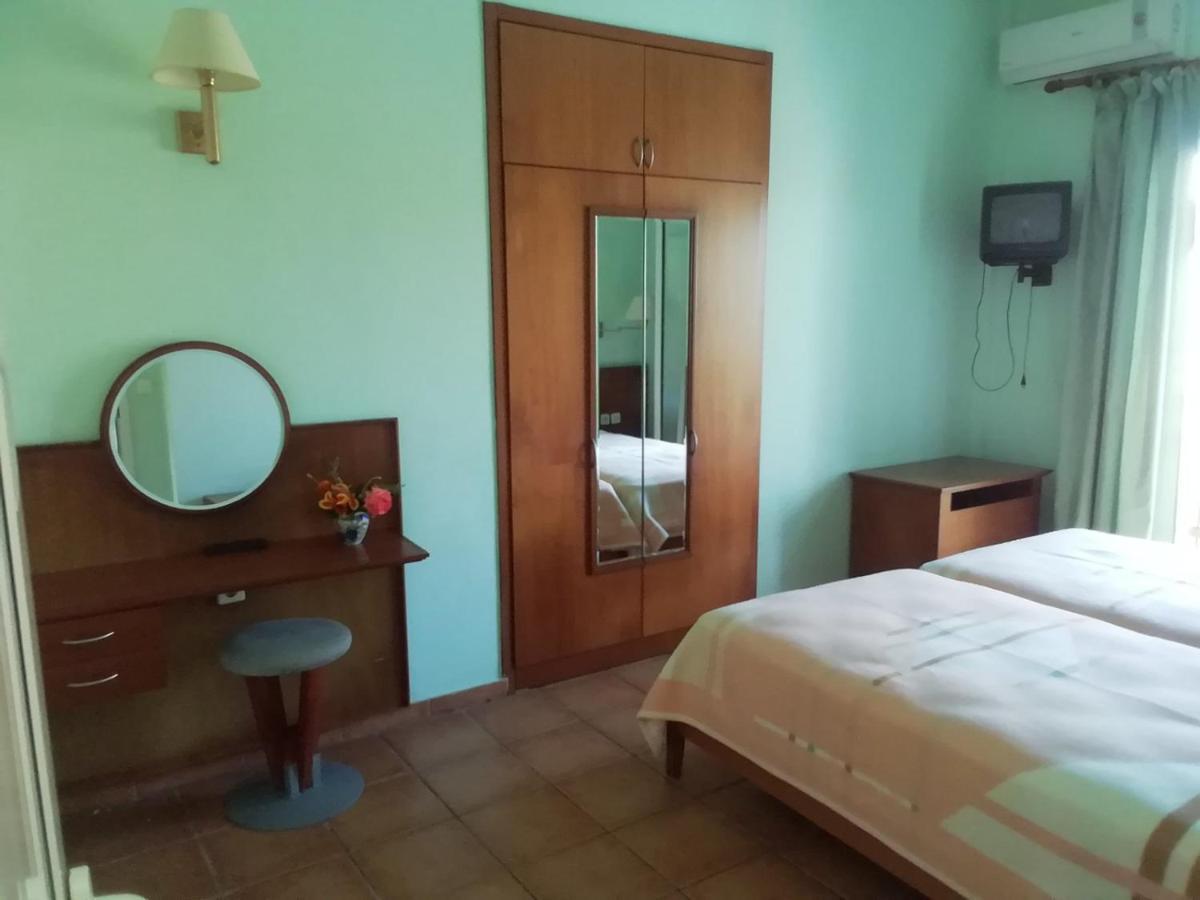 Poseidon Apartments Agios Gordios  Esterno foto