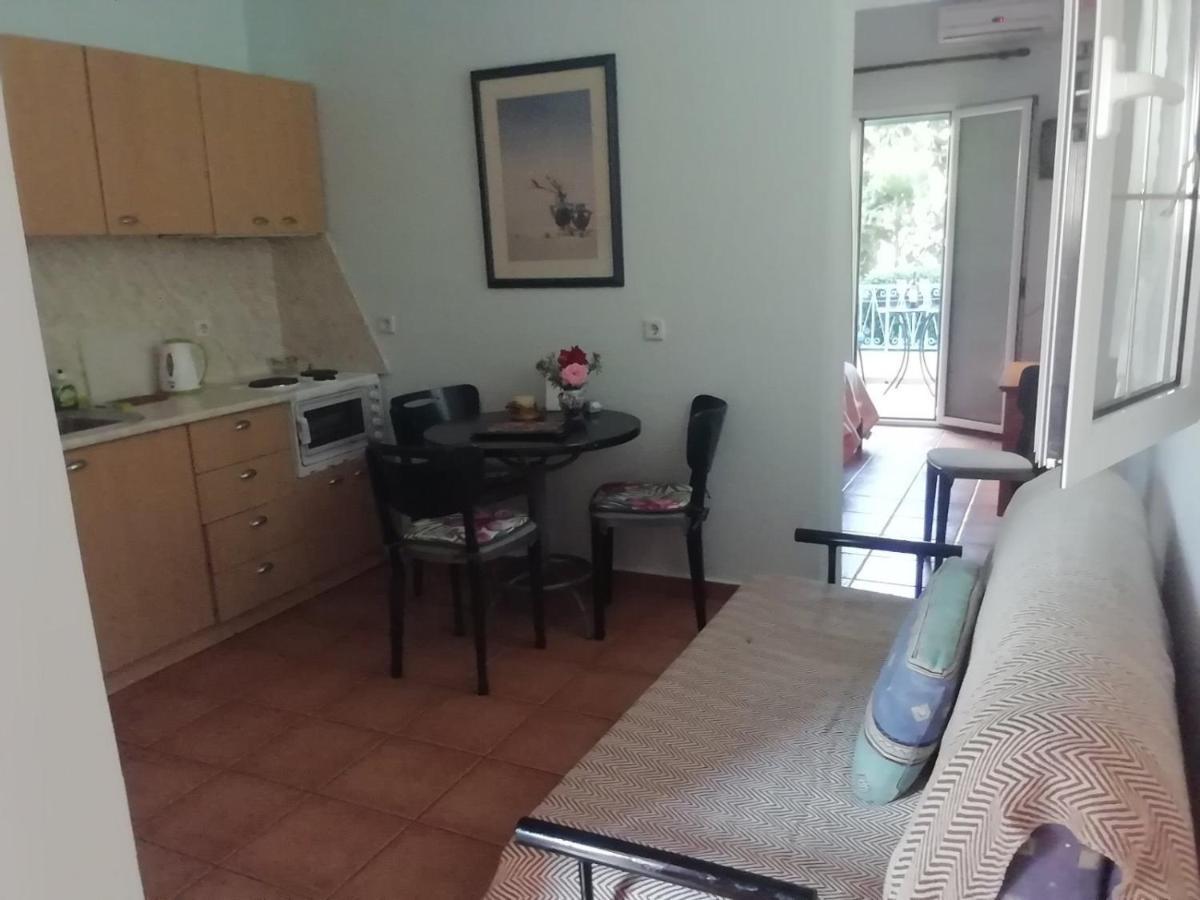 Poseidon Apartments Agios Gordios  Esterno foto